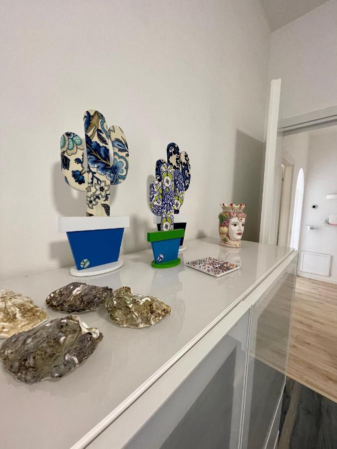 Aci Boutique Apartment Aci Trezza Bagian luar foto