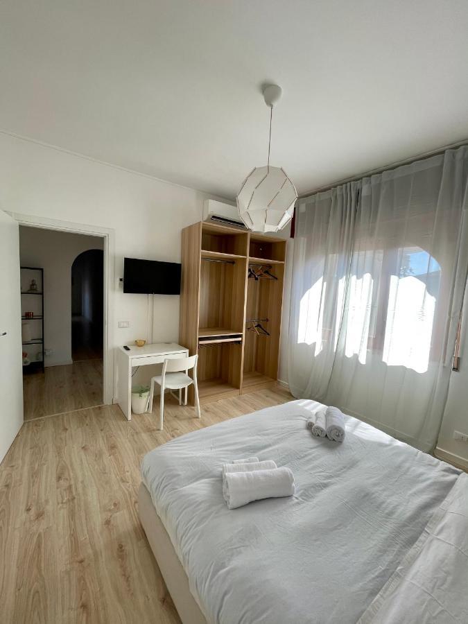 Aci Boutique Apartment Aci Trezza Bagian luar foto