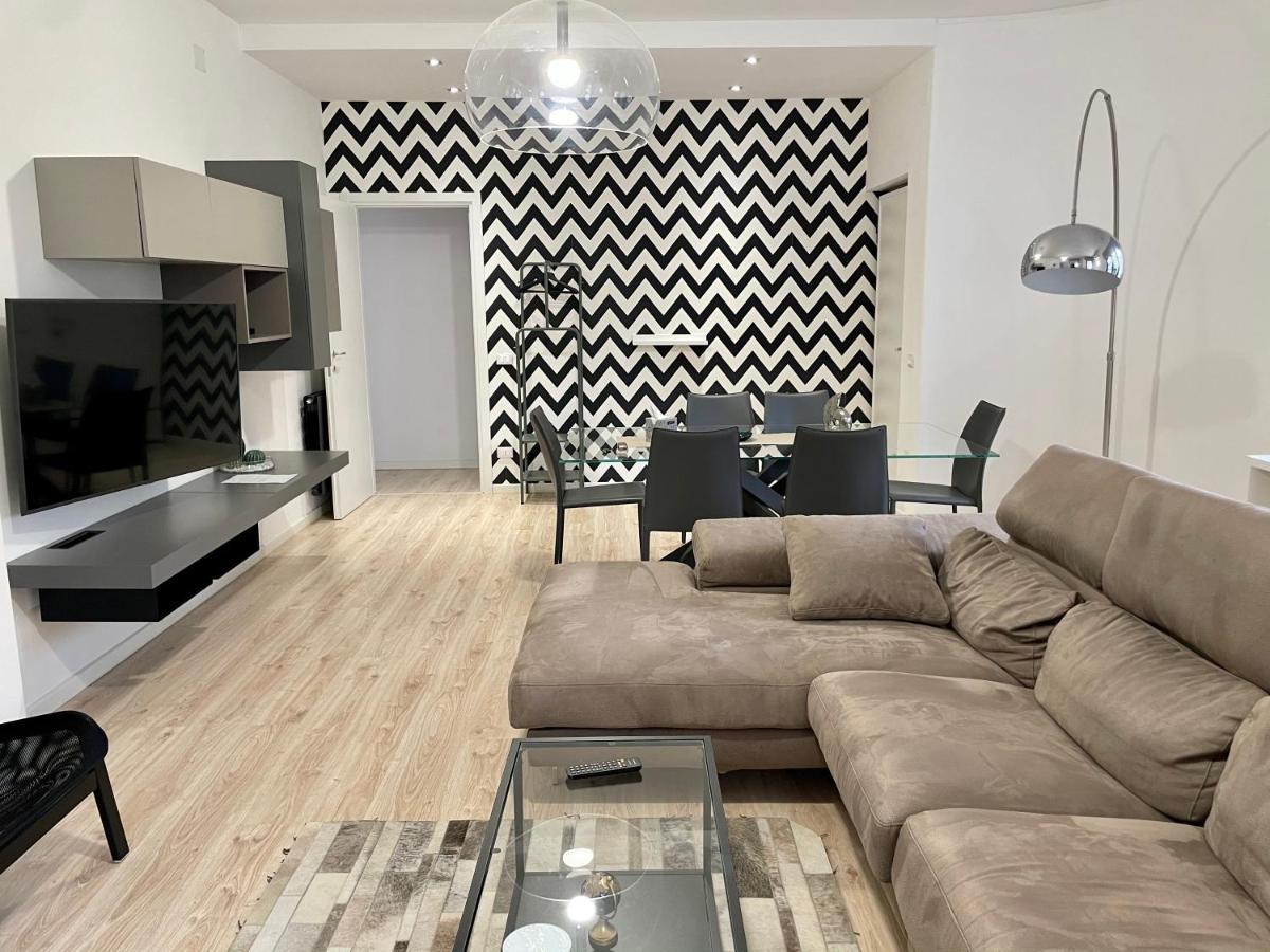 Aci Boutique Apartment Aci Trezza Bagian luar foto